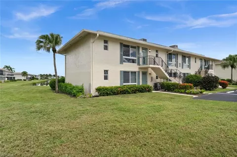 Exterior - 105 Harrison Rd #4, Naples, FL 34112 photo 3 of 5