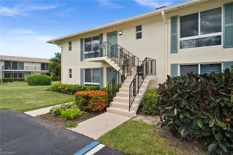 Exterior - 105 Harrison Rd #4, Naples, FL 34112 photo 2 of 5
