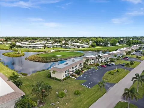 View/Area - 105 Harrison Rd #4, Naples, FL 34112 photo 5 of 6