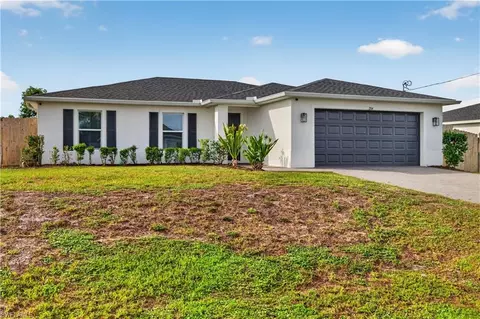 204 NW 28th Ter, Cape Coral, FL 33993