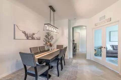 Dining - 2645 Vine Ave, Naples, FL 34120 photo 3 of 3