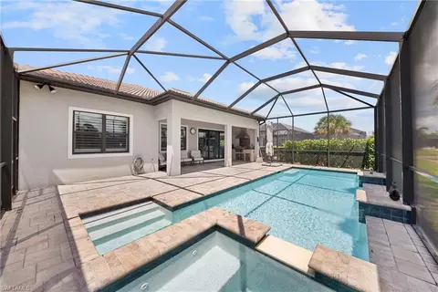Exterior - 9811 Everglades Dr, Naples, FL 34120 photo 7 of 8