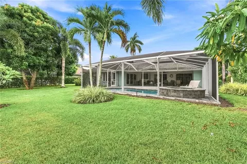 Exterior - 350 Pinehurst Cir, Naples, FL 34113 photo 6 of 8