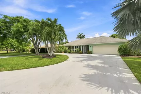Exterior - 350 Pinehurst Cir, Naples, FL 34113 photo 8 of 8