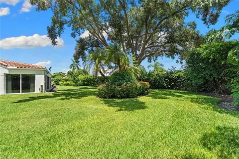 Exterior - 812 Reef Point Cir, Naples, FL 34108 photo 13 of 16