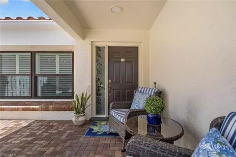 Exterior - 812 Reef Point Cir, Naples, FL 34108 photo 7 of 16
