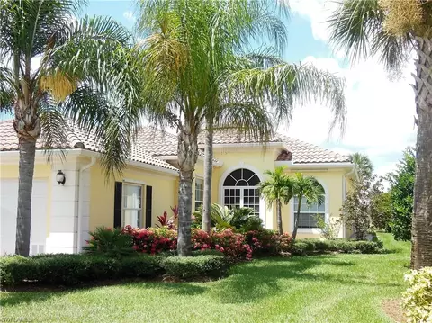 7731 Tommasi Ct, Naples, FL 34114