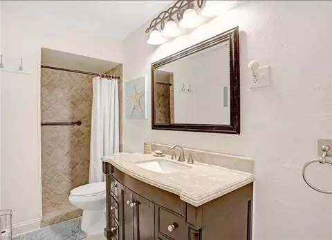 Bath - 856 98th Ave N, Naples, FL 34108 photo 2 of 2