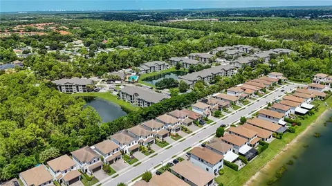 View/Area - 8785 Madrid Cir, Naples, FL 34104 photo 2 of 2