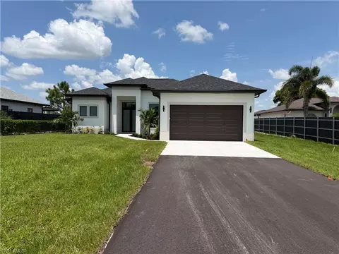Exterior - 3237 29th Ave NE, Naples, FL 34120 photo 3 of 5