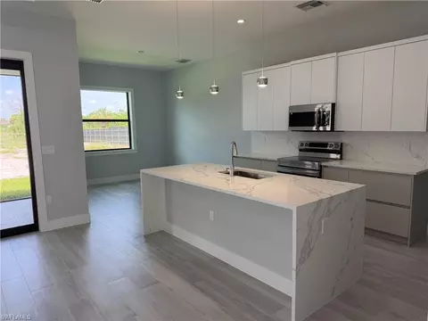 Kitchen - 3237 29th Ave NE, Naples, FL 34120 photo 8 of 8