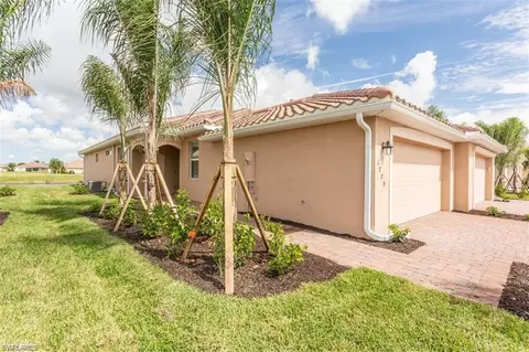1771 Alameda Dr, Naples, FL 34120