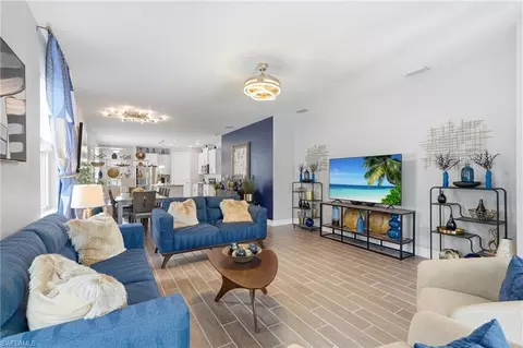 28395 Captiva Shell Loop, Bonita Springs, FL 34135