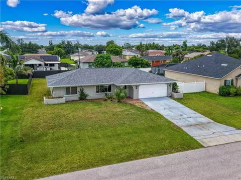 1720 SW 1st Ave, Cape Coral, FL 33991