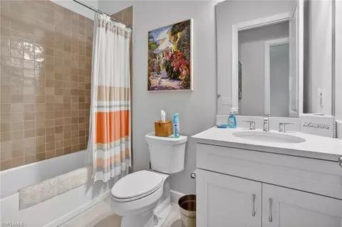 Bath - 9195 Cayman Dr, Naples, FL 34114 photo 3 of 3
