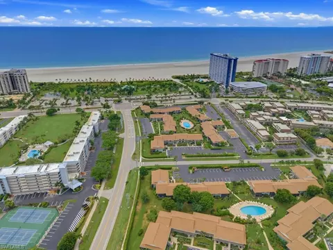 27 Greenbrier St #109, Marco Island, FL 34145