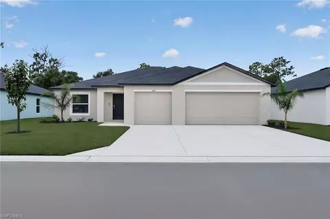 17101 Pompeii Way, North Fort Myers, FL 33917