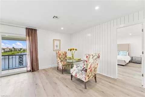 Dining - 105 Harrison Rd #2, Naples, FL 34112 photo 1 of 1