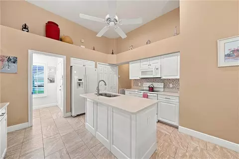 Kitchen - 22178 Seashore Cir, Estero, FL 33928 photo 2 of 4