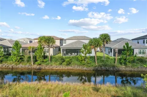 Exterior - 20702 Fair Oak Ln, Estero, FL 33928 photo 5 of 8