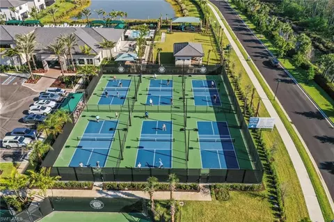 View/Area - 20702 Fair Oak Ln, Estero, FL 33928 photo 5 of 9