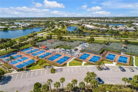 View/Area - 6913 Saona Ct, Naples, FL 34113 photo 3 of 4