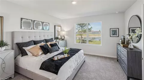 Bedroom - 17583 Shade Tree Loop, Punta Gorda, FL 33982 photo 3 of 4