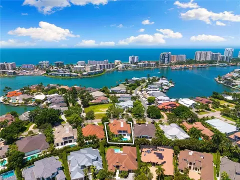 View/Area - 3280 Crayton Rd, Naples, FL 34103 photo 1 of 1
