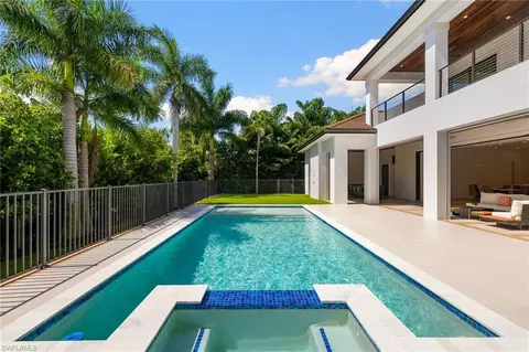 Exterior - 3280 Crayton Rd, Naples, FL 34103 photo 4 of 7