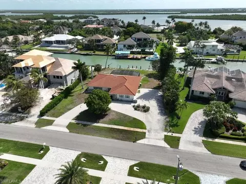 961 Scott Dr, Marco Island, FL 34145