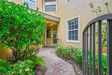 Exterior - 20231 Burnside Pl #403, Estero, FL 33928 photo 1 of 11