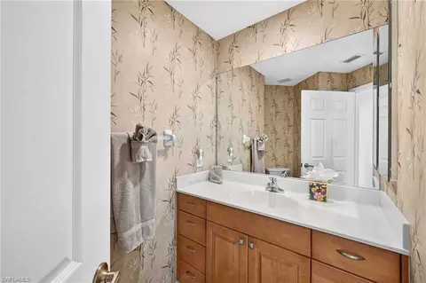 Bath - 20231 Burnside Pl #403, Estero, FL 33928 photo 3 of 3