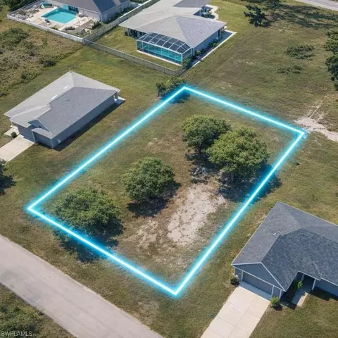 2732 NW 11th Ter, Cape Coral, FL 33993