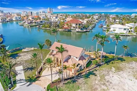 View/Area - 342 Germain Ave, Naples, FL 34108 photo 2 of 9