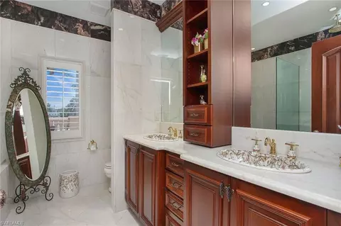 Bath - 342 Germain Ave, Naples, FL 34108 photo 3 of 7