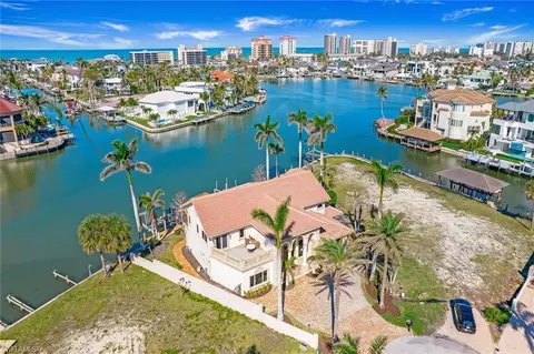 View/Area - 342 Germain Ave, Naples, FL 34108 photo 3 of 9