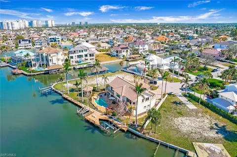 View/Area - 342 Germain Ave, Naples, FL 34108 photo 5 of 9
