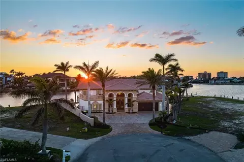 Exterior - 342 Germain Ave, Naples, FL 34108 photo 6 of 6