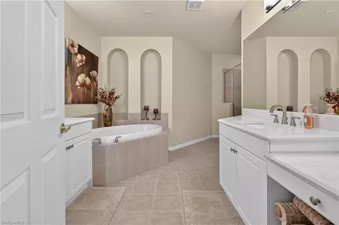 Bath - 3620 Lansing Loop #101, Estero, FL 33928 photo 3 of 5