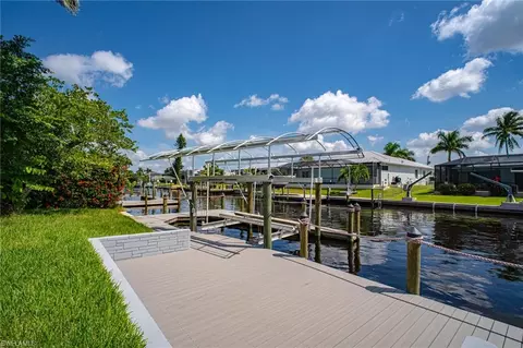 5259 Skylark Ct, Cape Coral, FL 33904