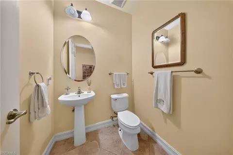 Bath - 9110 Capistrano St S #8401, Naples, FL 34113 photo 4 of 4