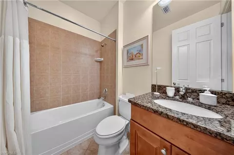 Bath - 9110 Capistrano St S #8401, Naples, FL 34113 photo 3 of 4