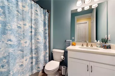 Bath - 1113 Rolling Brook Ln, Naples, FL 34114 photo 2 of 2
