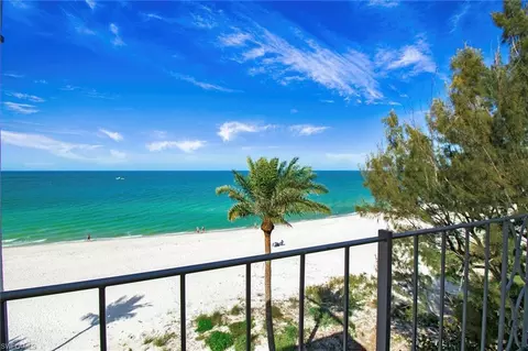 2011 Gulf Shore Blvd N #56, Naples, FL 34102