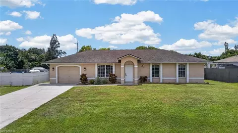 18560 Holly Rd, Fort Myers, FL 33967