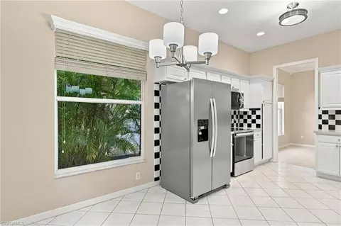 Kitchen - 357 Harvard Ln, Naples, FL 34104 photo 2 of 5