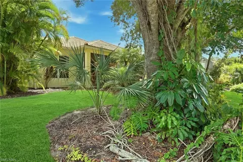 Exterior - 357 Harvard Ln, Naples, FL 34104 photo 8 of 10