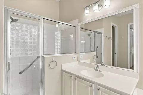 Bath - 357 Harvard Ln, Naples, FL 34104 photo 2 of 5