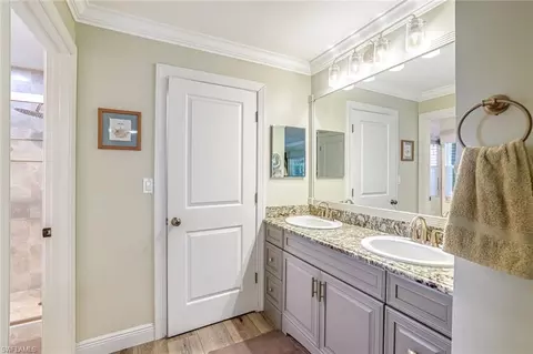Bath - 401 Panay Ave, Naples, FL 34113 photo 1 of 4
