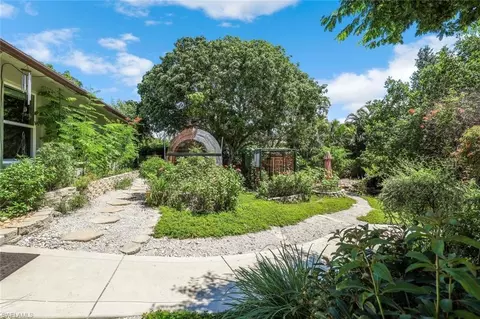 Exterior - 401 Panay Ave, Naples, FL 34113 photo 6 of 12